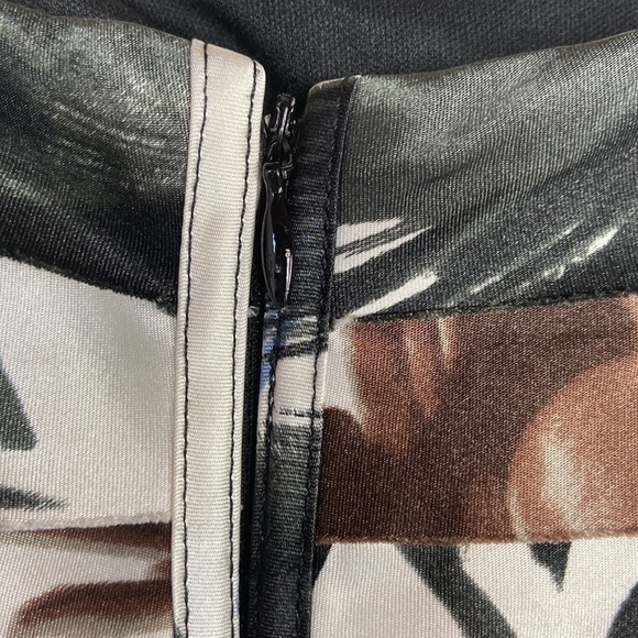 JS Collections Tiered Bandage Abstract Print Crepe Spaghetti Strap Sheath Dress - Picture 12 of 16